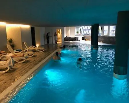 Prive Dans Balneo Aladin Apartment