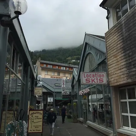 Prive Dans Balneo Aladin Cauterets