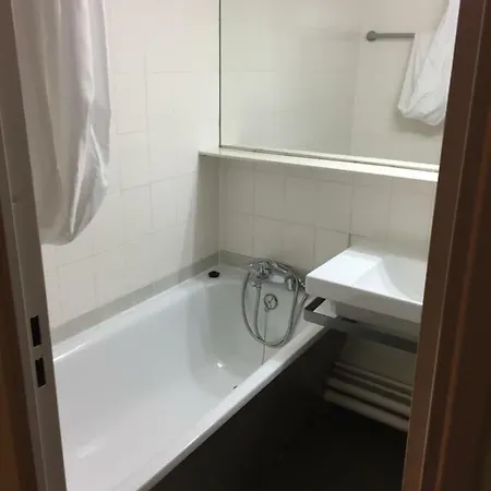 Prive Dans Balneo Aladin Apartment